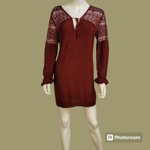 LUMIERE Maroon Lace Yoke Split Neck Poet Mini Micro Dress